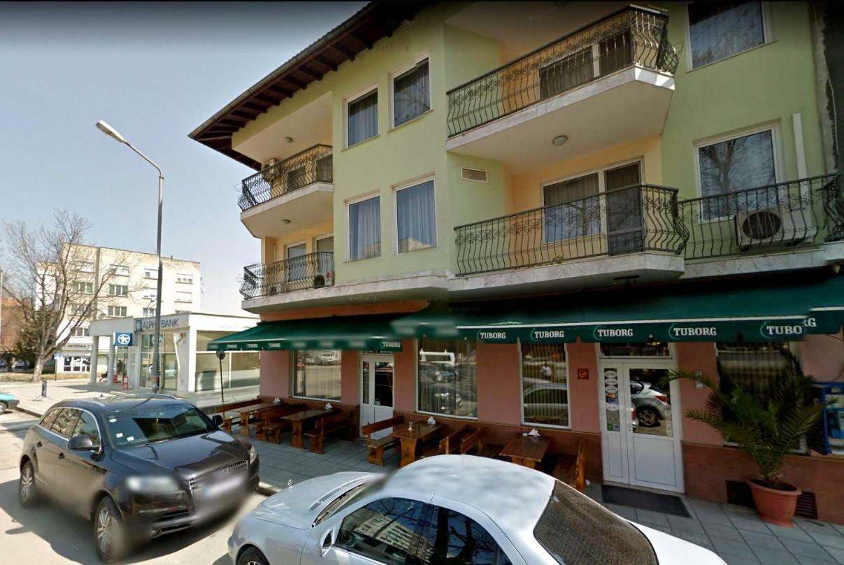 Family Hotel Odessa Σεβλίεβο Εξωτερικό φωτογραφία