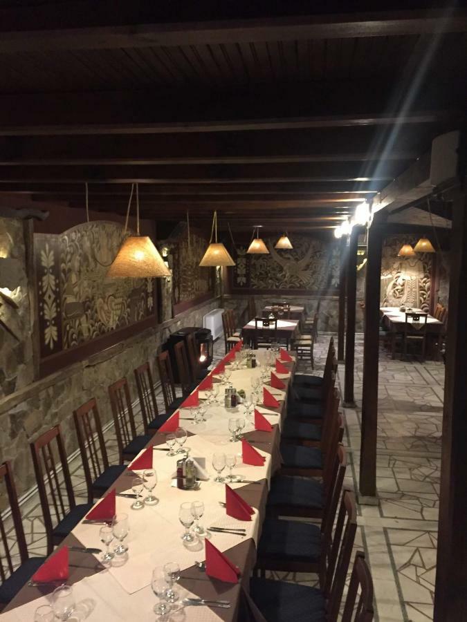 Family Hotel Odessa Σεβλίεβο Εξωτερικό φωτογραφία