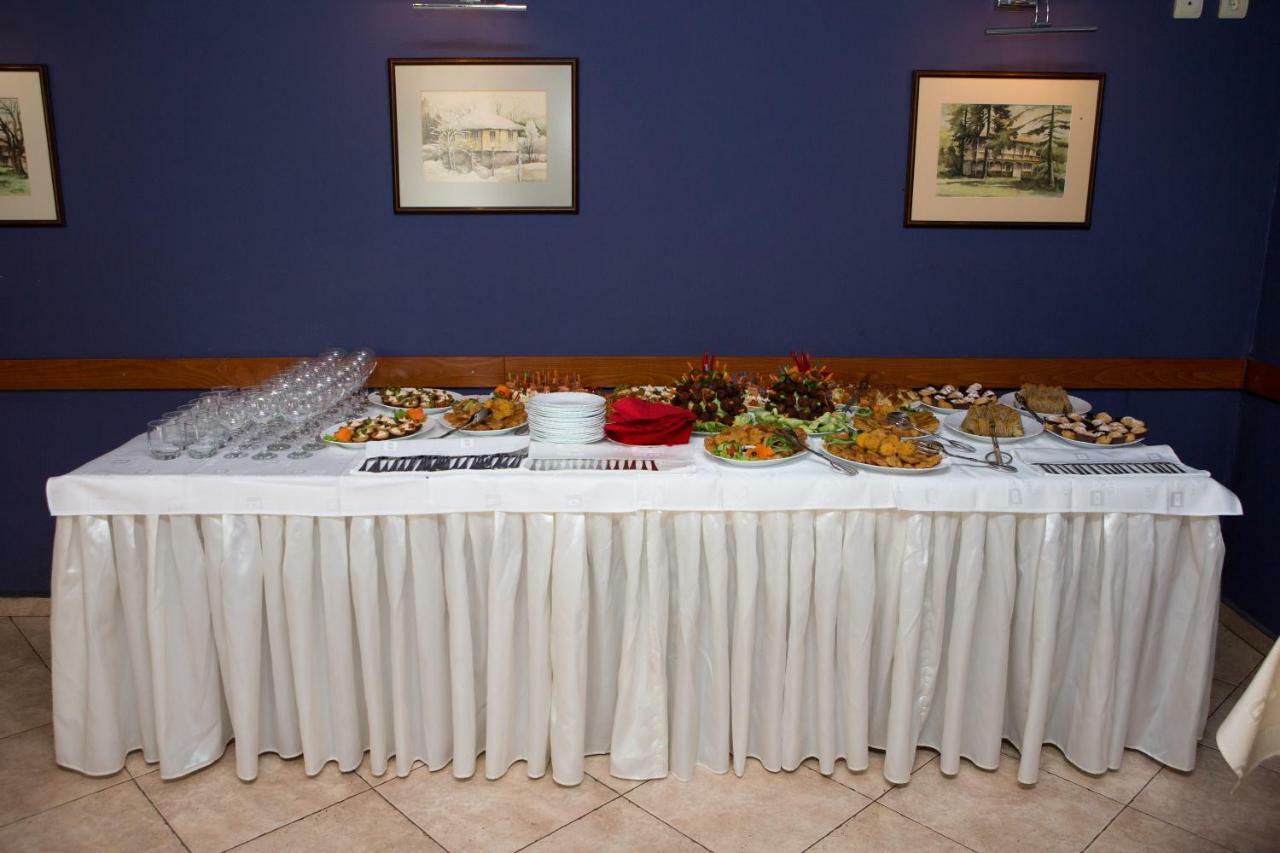 Family Hotel Odessa Σεβλίεβο Εξωτερικό φωτογραφία